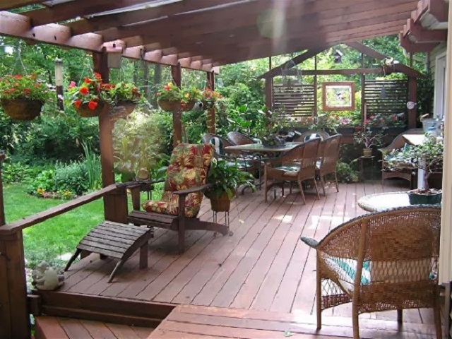 deck decorating idea1