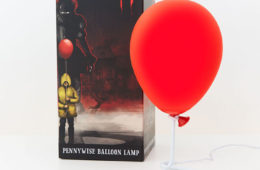 it pennywise balloon lamp 4 5d6f86b9df650 700