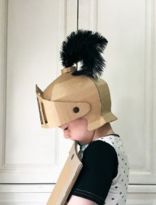 Cardboard Costumes 5daee244bc81c jpeg 700